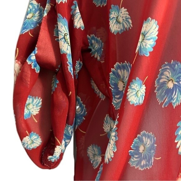 Pins & Needles Floral Top‎ Size Small - Picture 4 of 12